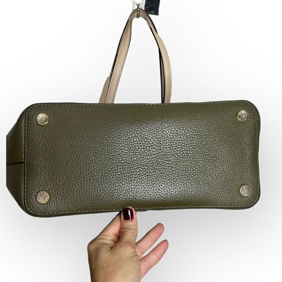 Michael Kors Bedford Medium Soft Leather Tote in Green - Picture 3 of 16